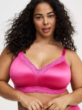 Torrid Dream Wire-free Lightly Lined bra with lace trim size 50DD blue